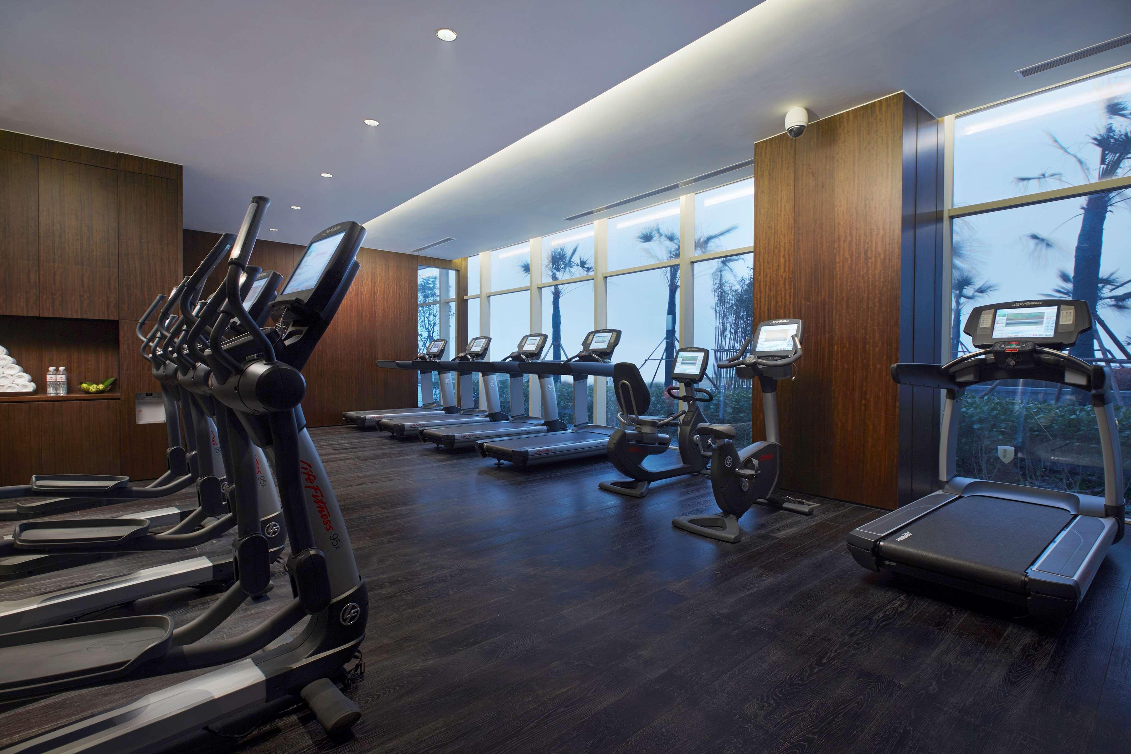 Hotel Hyatt Regency Qingdao Esterno foto
